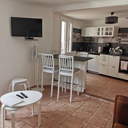 La Suite Du Beffroi Malaucène Exterior foto
