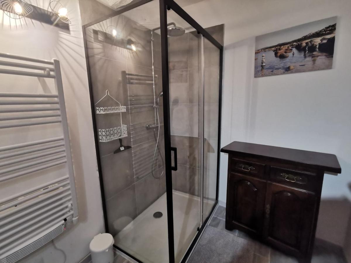 La Suite Du Beffroi Malaucène Exterior foto